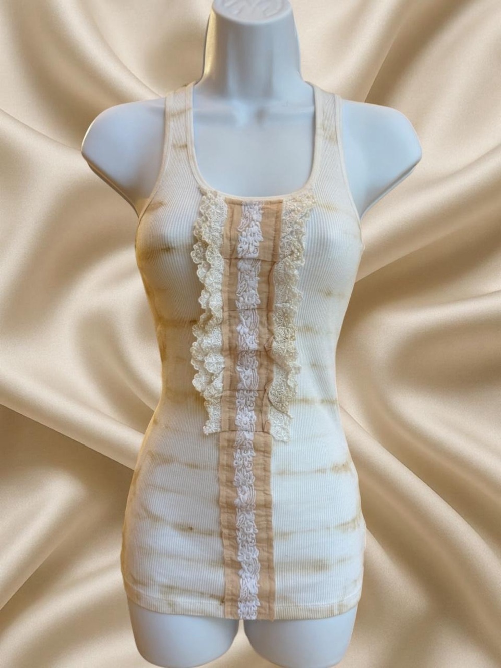 Cream Tie-Dye Ribbed Tank with Lace Trim